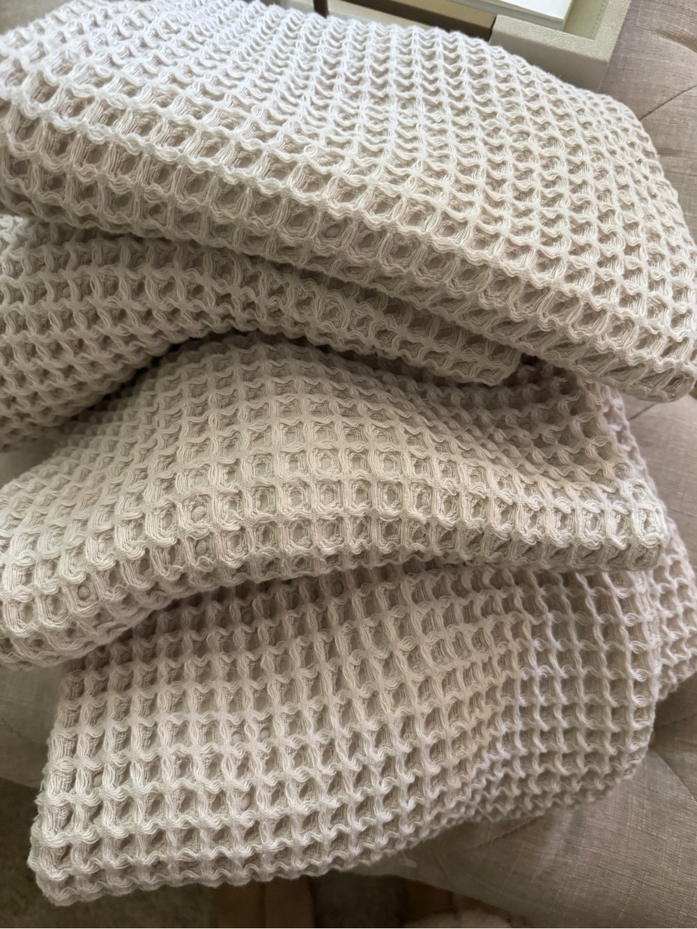 Work Market Waffle Weave Bath Towels - Picture 3 of 3